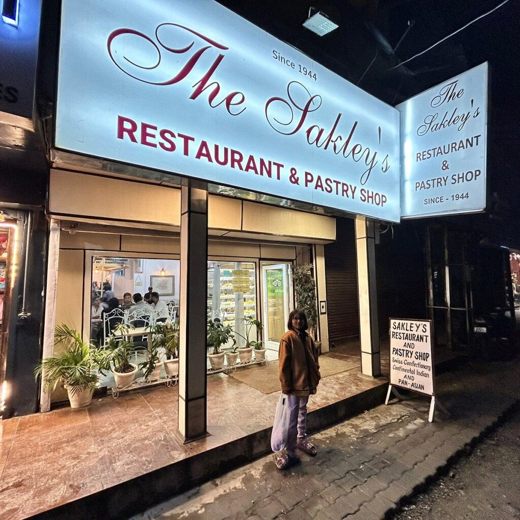 Sakley's Restaurant & Pastry Shop